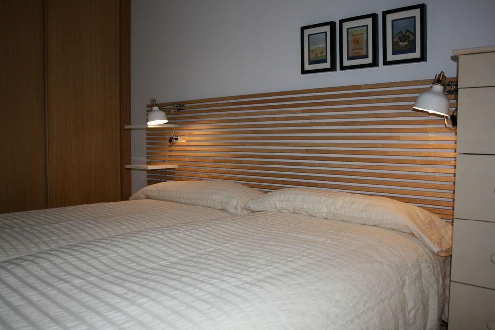 Muros de Nalón Apartamentos La Balandra De Muros מראה חיצוני תמונה