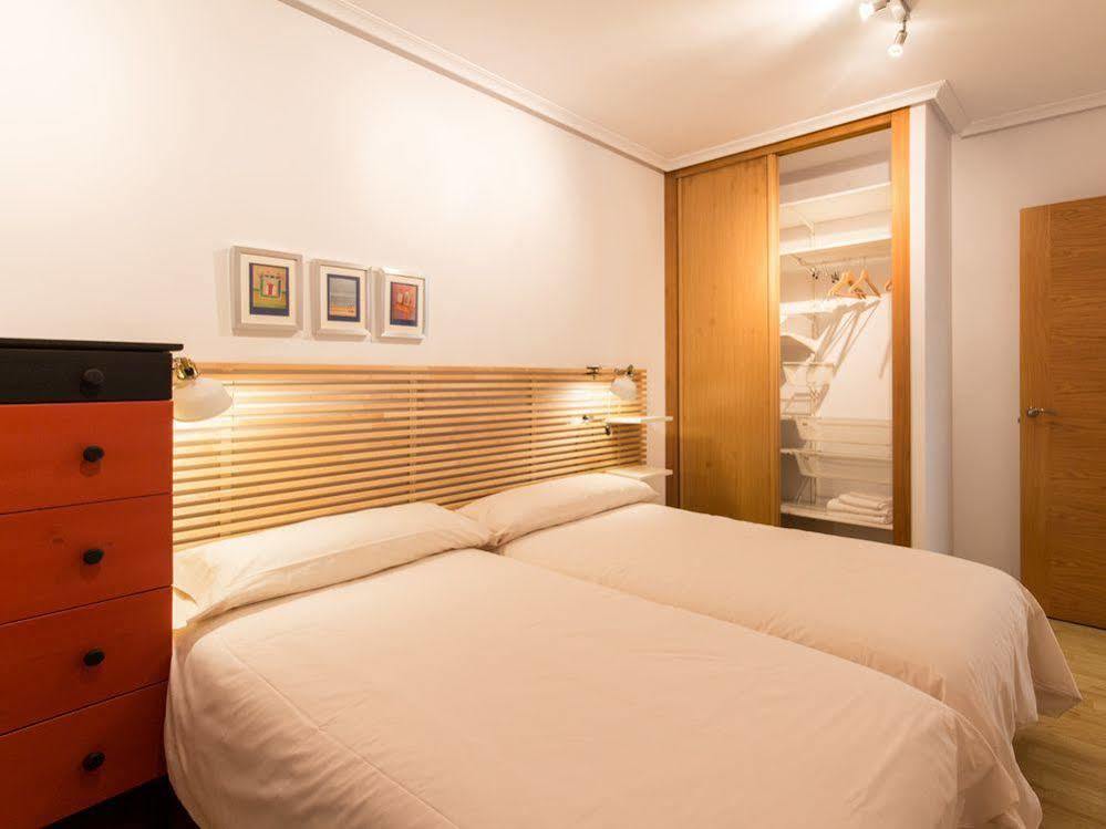 Muros de Nalón Apartamentos La Balandra De Muros מראה חיצוני תמונה